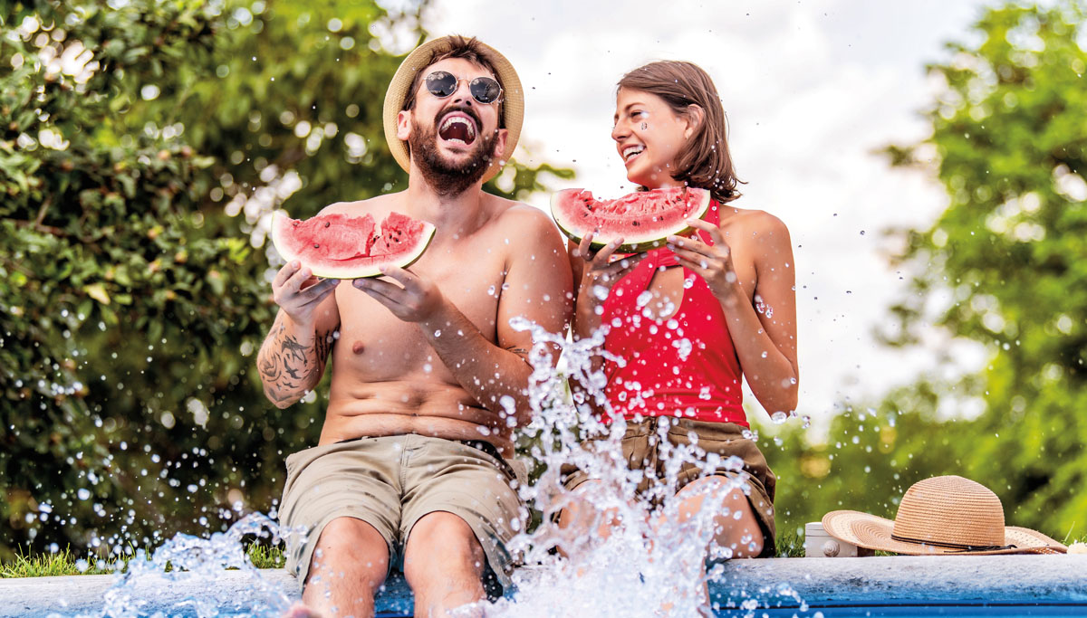 couple-eating-watermelon-1200x683.jpg