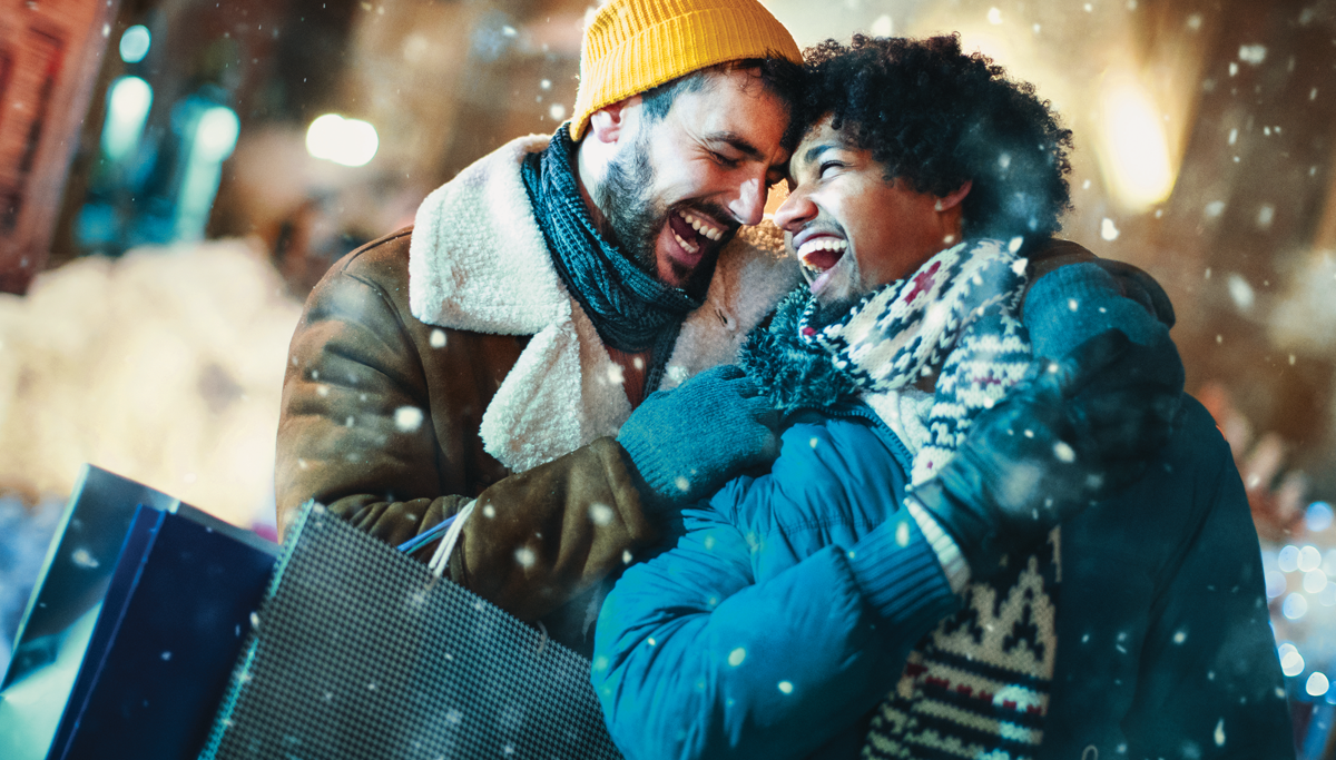 couple-shopping-in-snow-1200x683.png