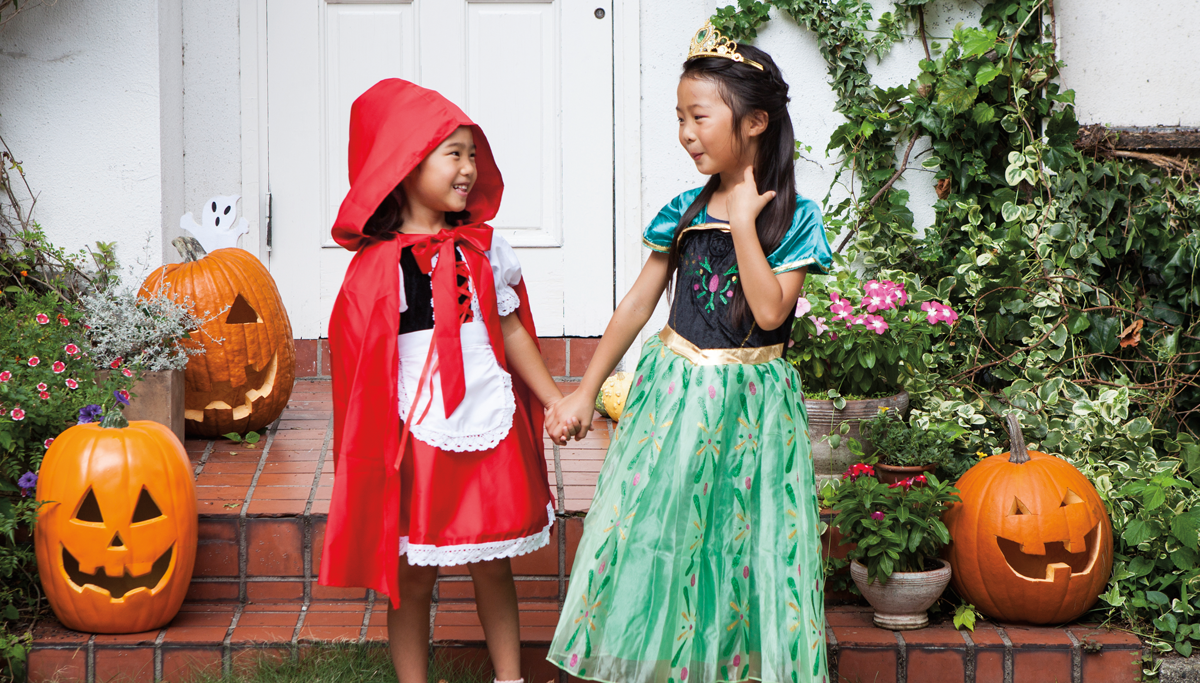 young-girls-in-halloween-costumes-1200x683.png